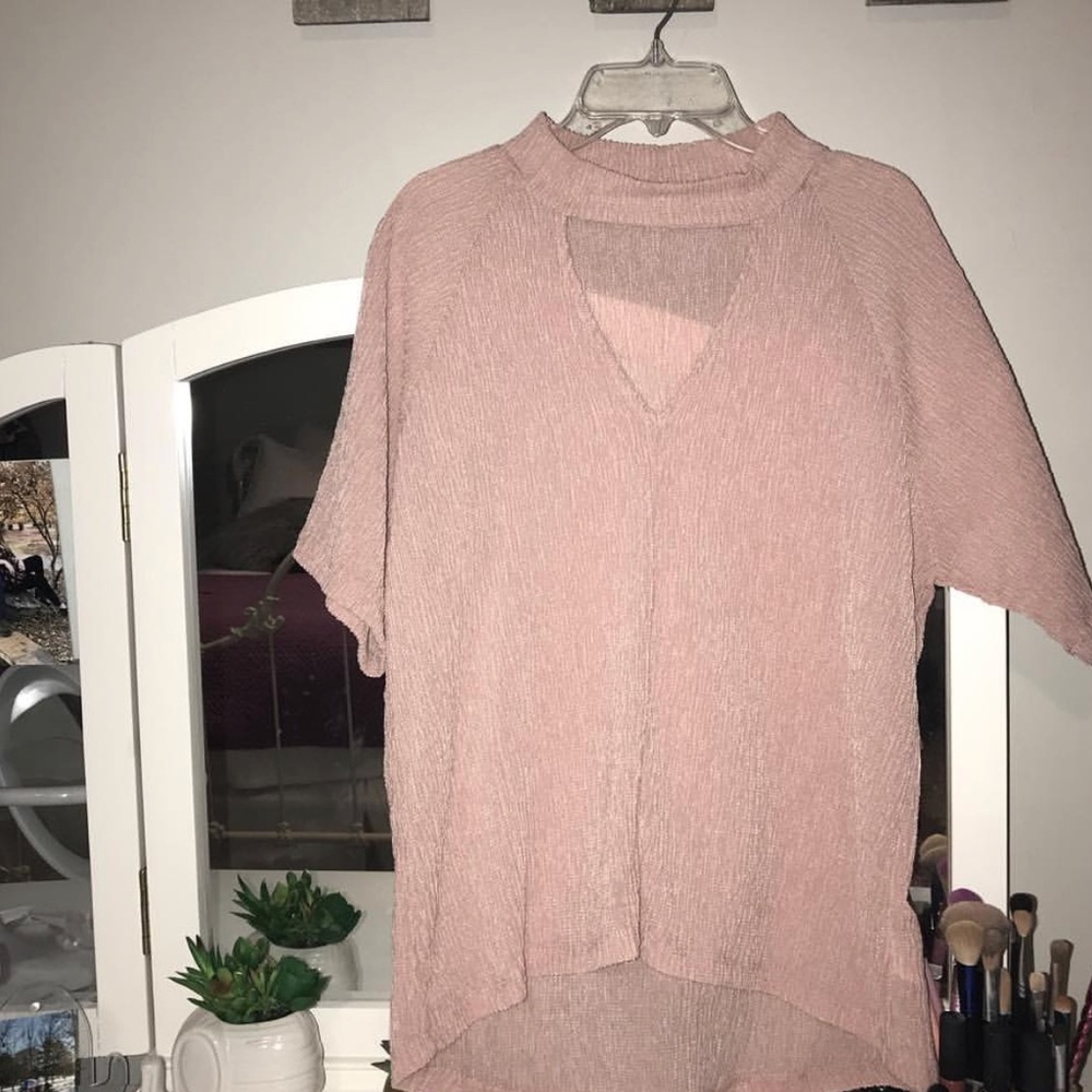 Francesca’s V-Neck Cutout Top